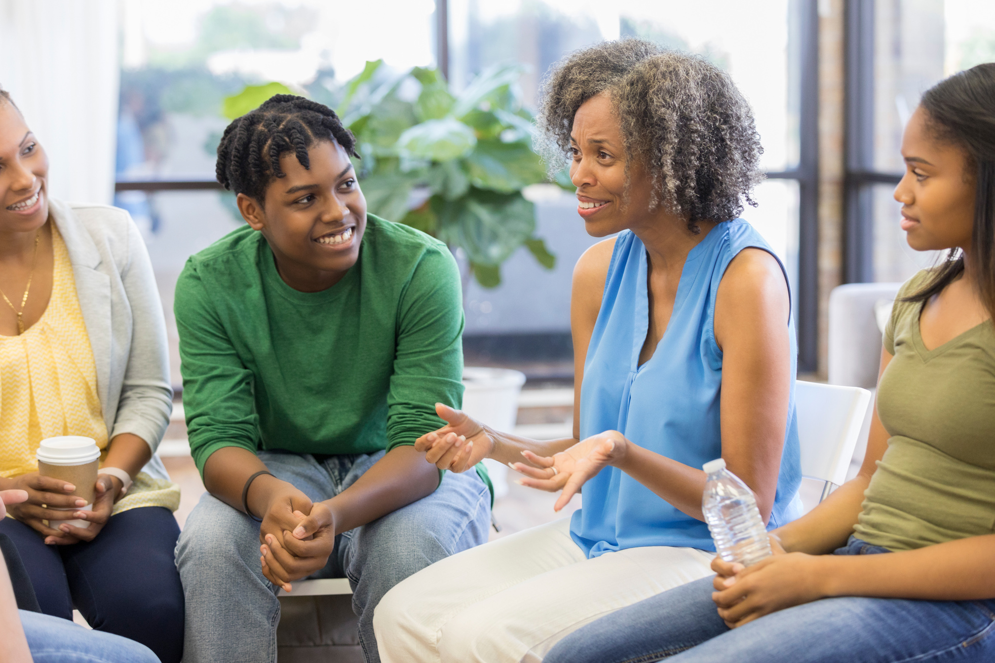 Mental health professional facilitates support group